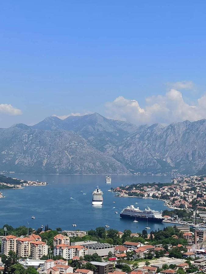 Lana Sea View Apartment Kotor Exterior foto